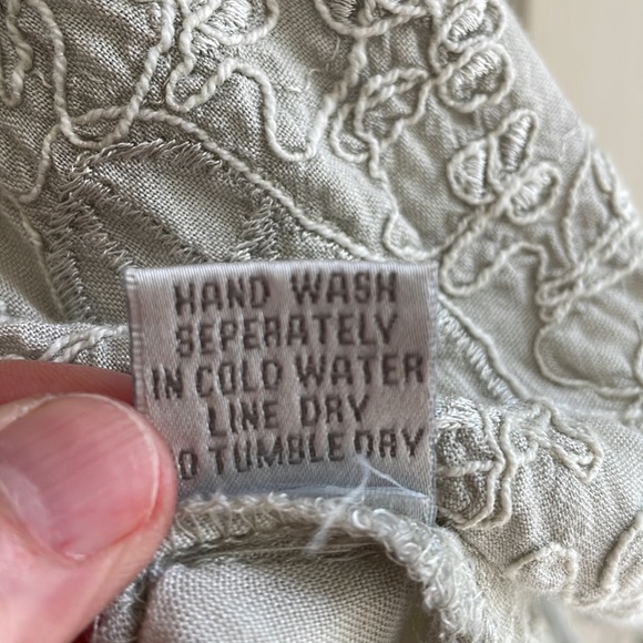 Solitaire Lace Top - Picture 7 of 7